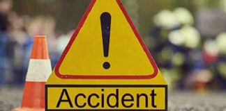 परिवार सवार जीप दुर्घटना, आमा र छोराको मृत्यु