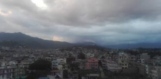 आज दिउँसो धेरै भारी वर्षा, राति अति भारी वर्षा