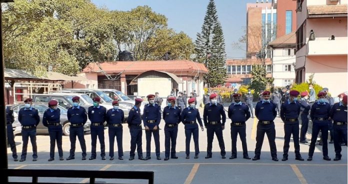 suprime court police