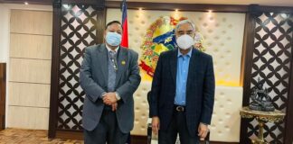 शिक्षा क्षेत्र सुधारको योजना बोकेर प्रधानमन्त्रीकोमा पुगे शिक्षामन्त्री