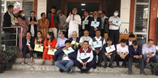 टेलिकमभित्रकै कर्मचारीलाई प्रबन्ध निर्देशक बनाउनुपर्ने माग गर्दै कर्मचारी आन्दोलित