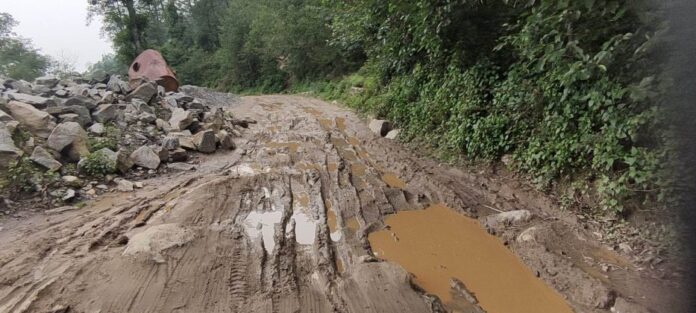 sekhuwa-road-10-933x420-1