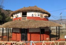 वालिङ महोत्सवः घुमाउने घर र जलपरीमा धेरैको आकर्षण