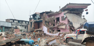 गैरीगाउँ क्षेत्रमा अतिक्रमण गरी निर्माण गरिएका सबै ठूला घर भत्काइयो